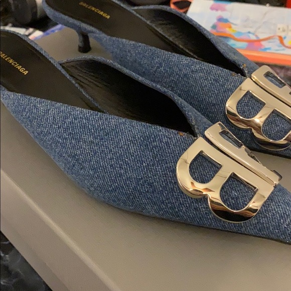 Balenciaga Shoes - Picture 4 of 5